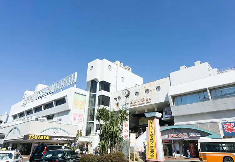 西新井駅周辺の様子