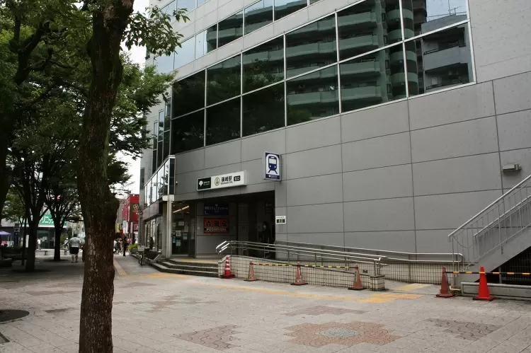 篠崎駅周辺の様子